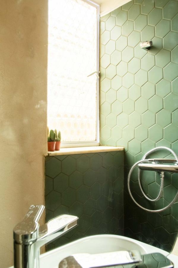 אתונה Mosaics Central Studio Apartm With Acropolis View מראה חיצוני תמונה